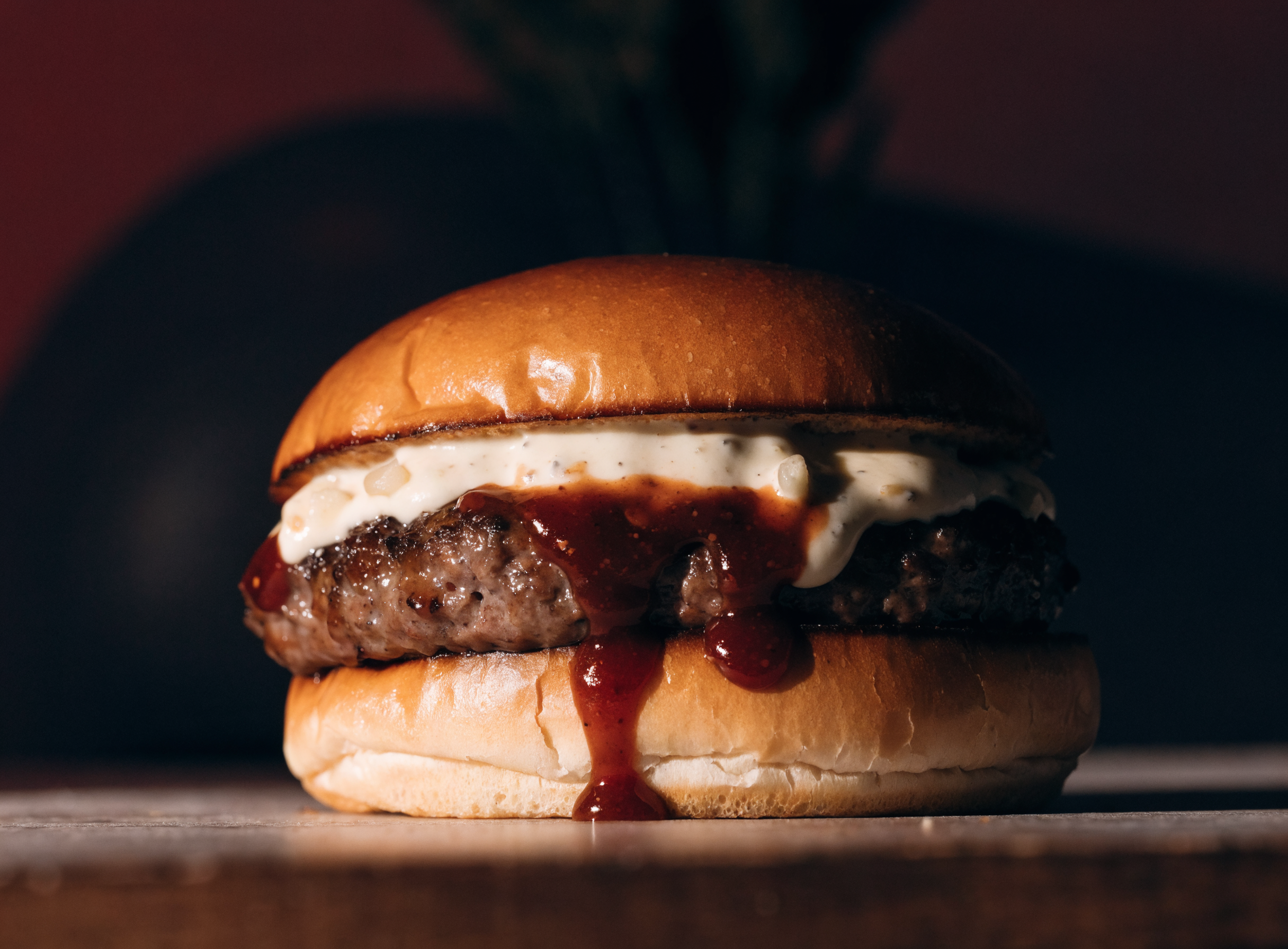 Red Dragon Manis Burger