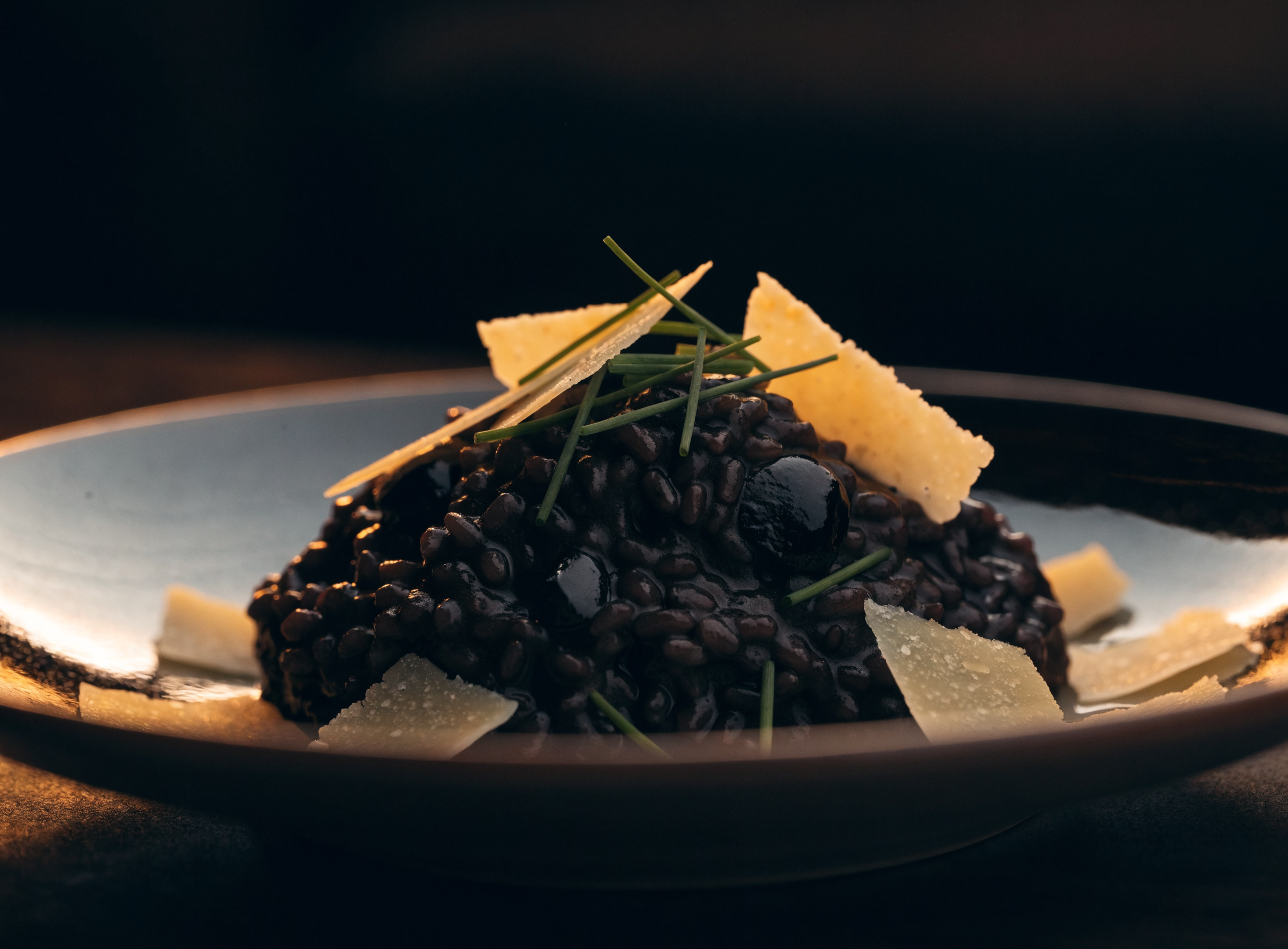 Schwarzknoblauch-Risotto